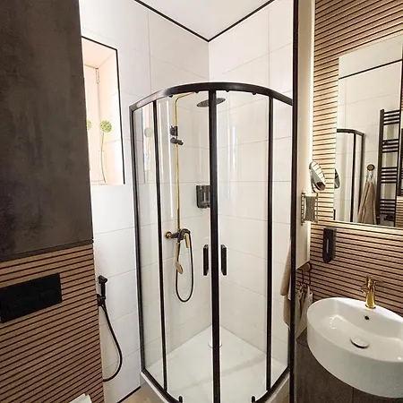 Ogrodowa Prestige Fv Apartmán *